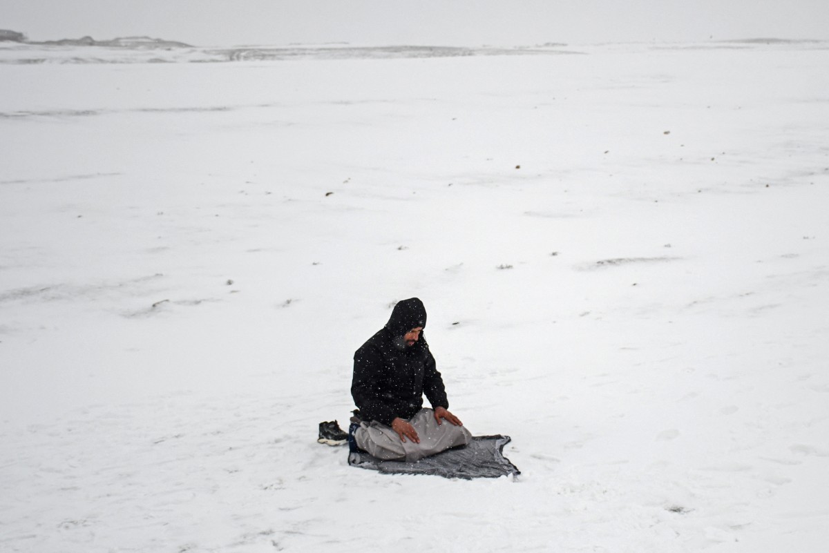 AFP__20260122__93NT694__v2__MidRes__Tops