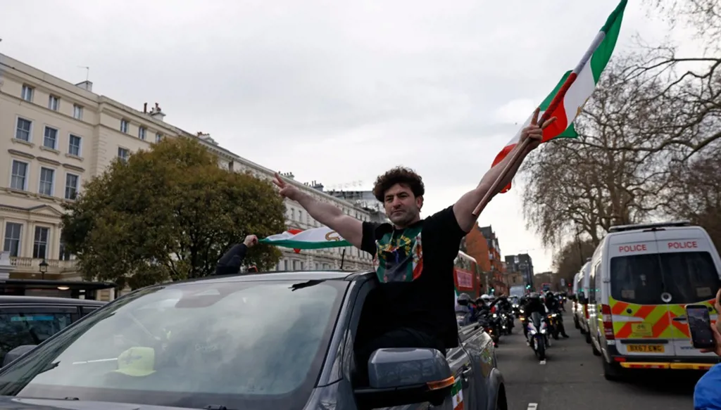 وزيرة الجيوش الفرنسية: التدخل عسكرياً في إيران ليس الخيار المفضل