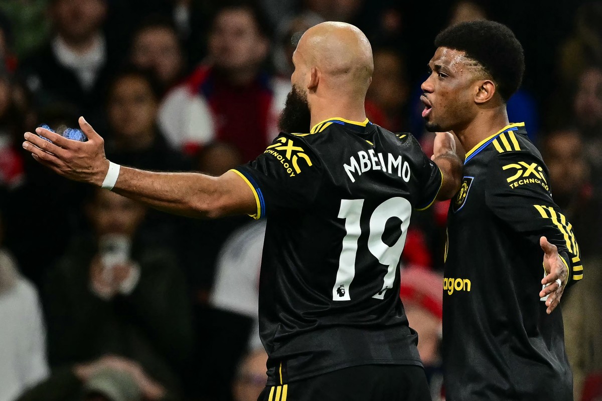 لاعبو مانشستر يونايتد. (أ ف ب)