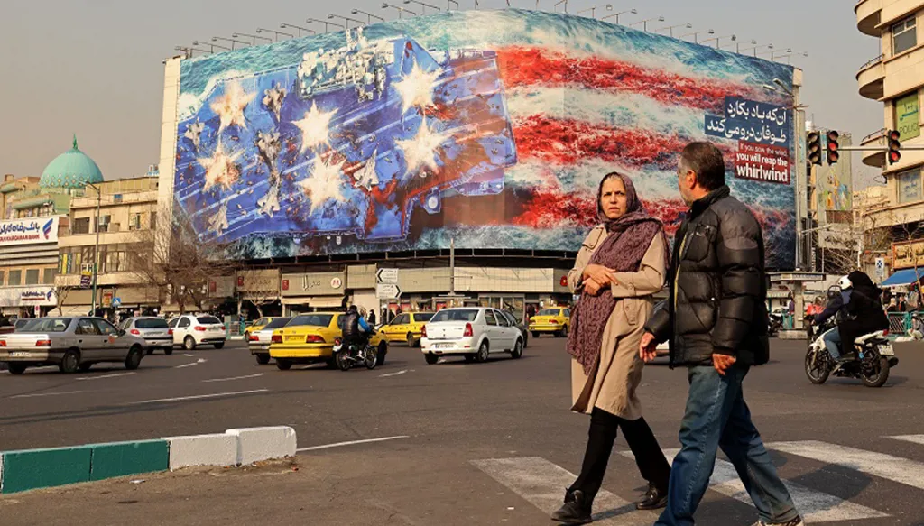 "فصائل إيران" تُهدّد بالرد على أي ضربة أميركية... تصعيدها مقدمة لحرب إقليمية؟