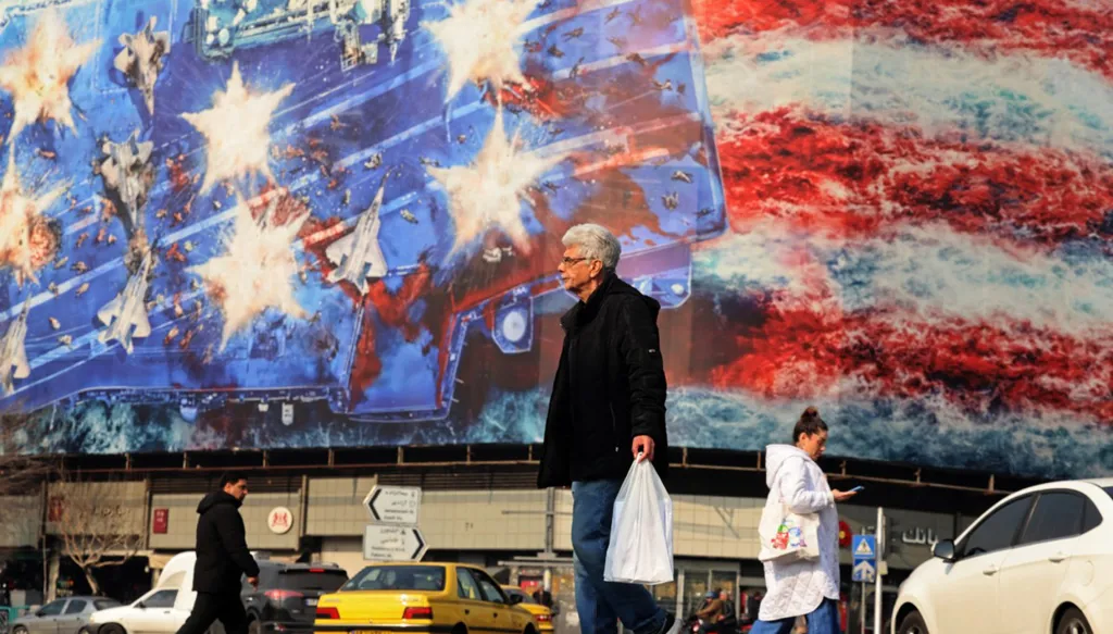 إيران واحتمالات الصفقة... مع "الشيطان الأكبر"