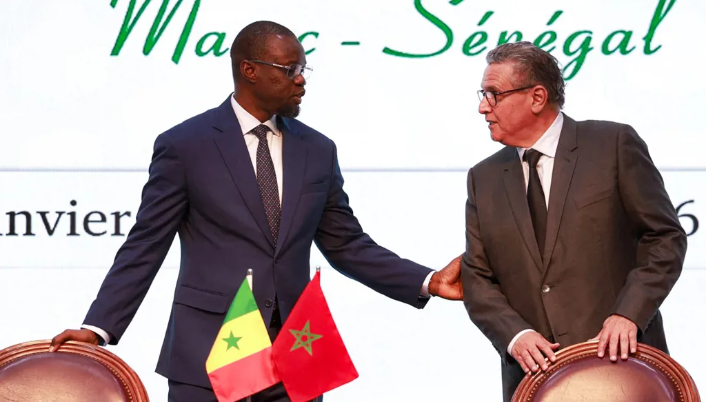 السياسة تصلح ما أفسدته الرياضة بين الرباط ودكار