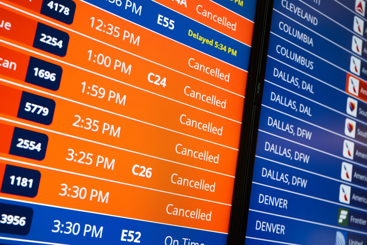 إلغاء رحلات في مطارات أميركية (أ ف ب).