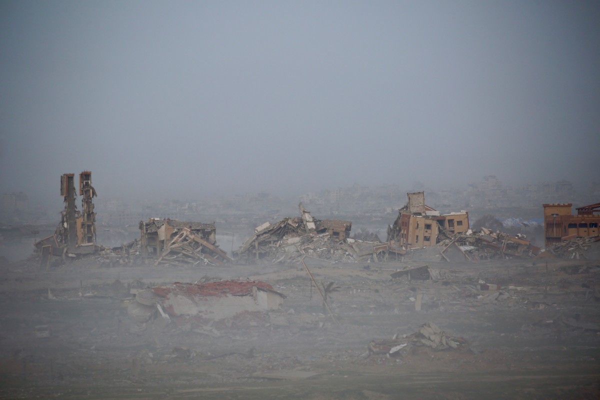 دمار في غزة. (أ ف ب)