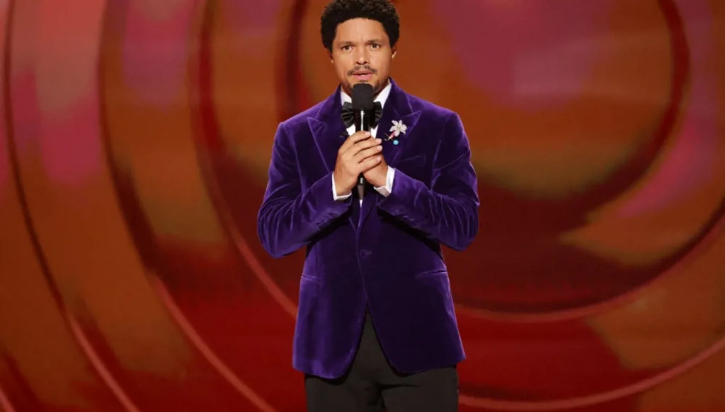 ترامب يهدد مقدّم احتفال توزيع جوائز غرامي: استعد، سأتسلى معك!