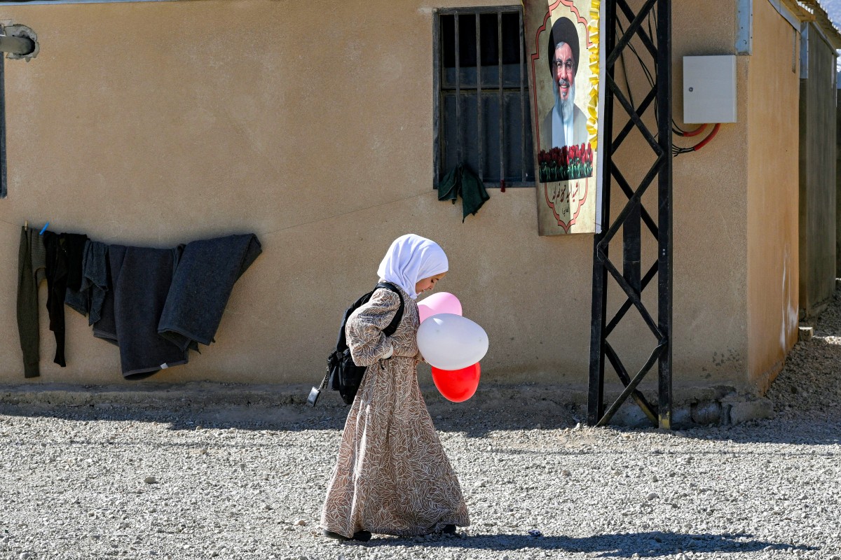 مجمع الإمام علي السكني في الهرمل (أ ف ب).