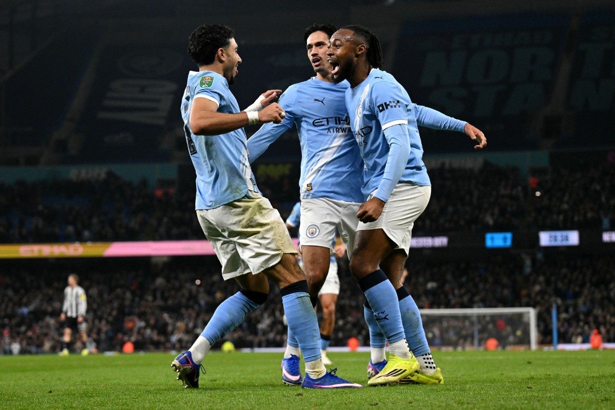 لاعبو مانشستر سيتي. (أ ف ب)