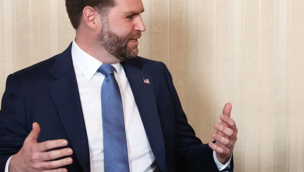 رجل من أوهايو منّهم بالتهديد بقتل نائب الرئيس الأميركي