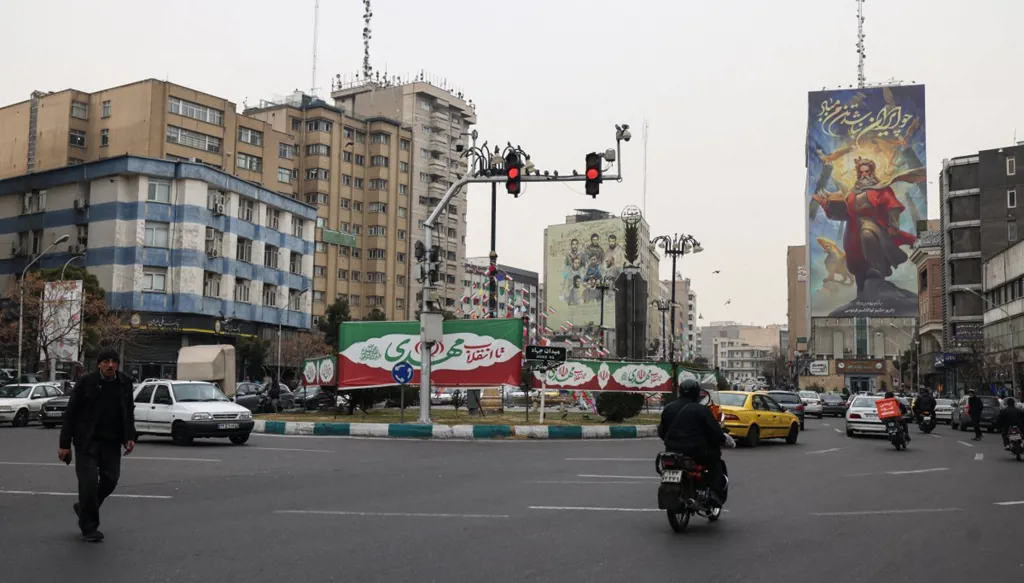 طهران تأمل في مواصلة المفاوضات مع واشنطن وتشدد على خطوطها الحمر