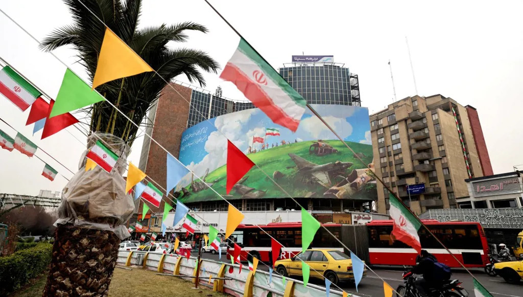 باحث إسرائيلي عن تقديرات إيرانية: خطوط حمراء لا يمكن تجاوزها... والضربة أقل خطراً من التنازل!