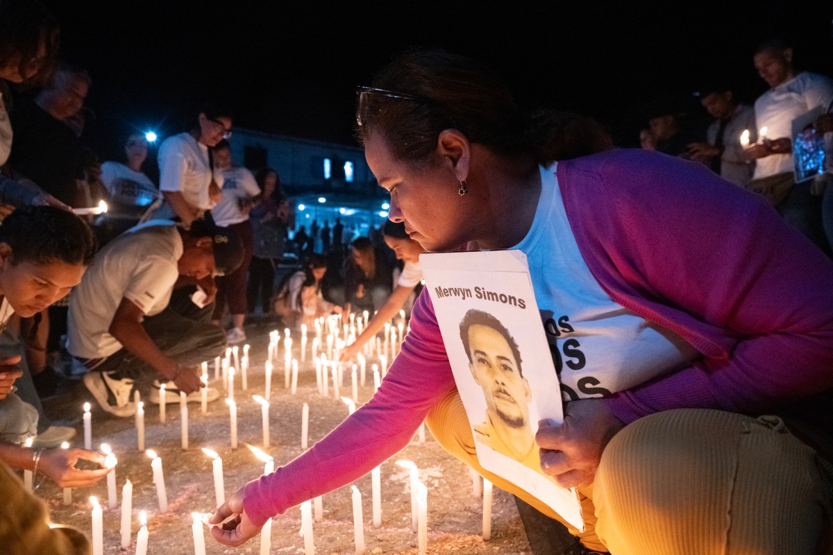 وقفة احتجاجية للمطالبة بالإفراج عن السجناء السياسيين في فنزويلا. (أ ف ب)