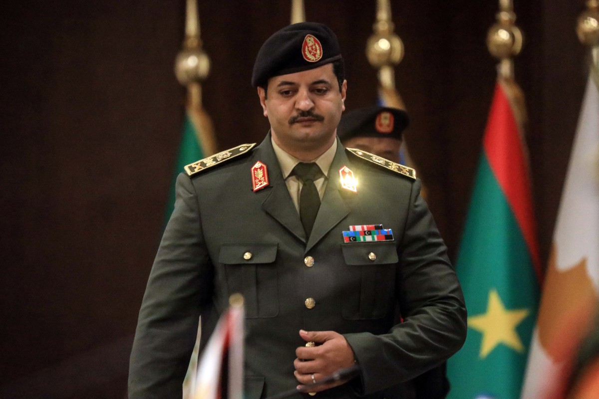 رئيس أركان القوات المسلحة في شرق ليبيا، اللواء خالد حفتر. (أ ف ب)