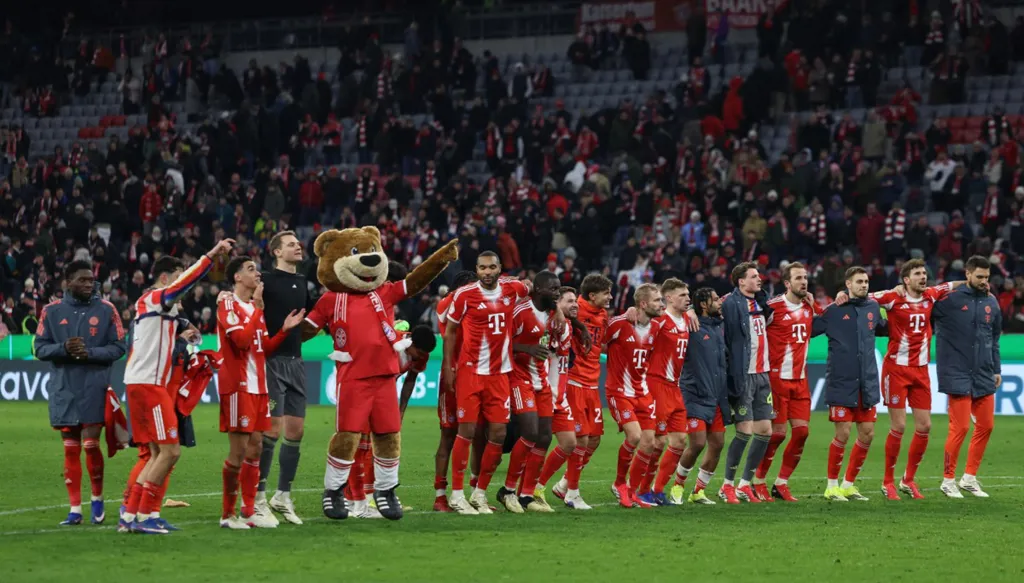 بايرن ميونيخ يواصل مطاردة الثلاثية التاريخية بتأهله إلى نصف نهائي كأس ألمانيا