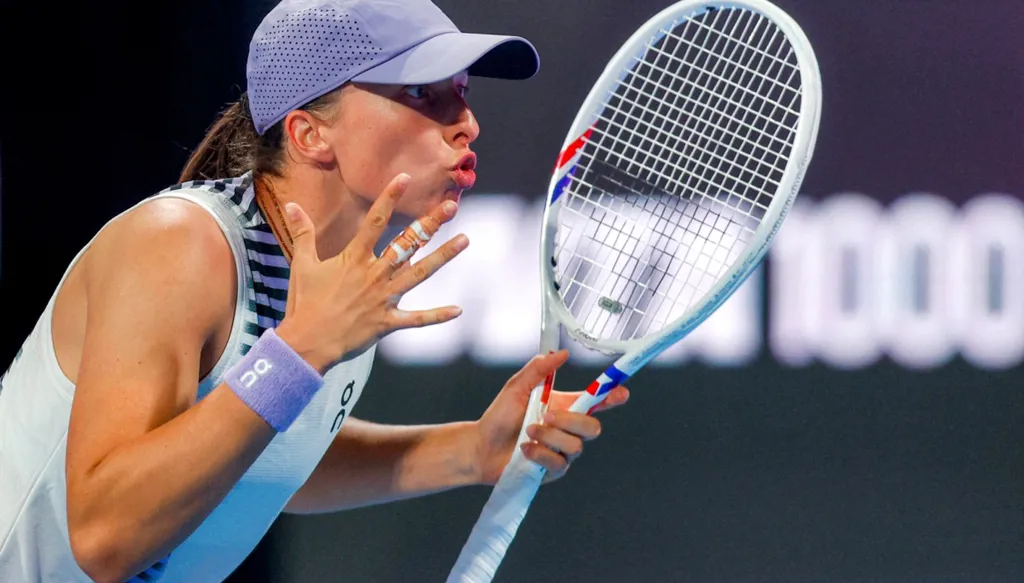 مفاجأة مدوية في الدوحة... خروج شفيونتيك وريباكينا من ربع النهائي