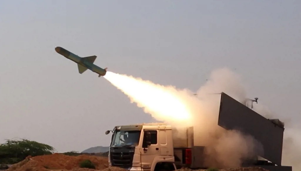 5 عند الخامسة: سيناريوات الحرب الأميركية وانطلاق "مجلس السلام"... "مولانا" يعتلي العرش!