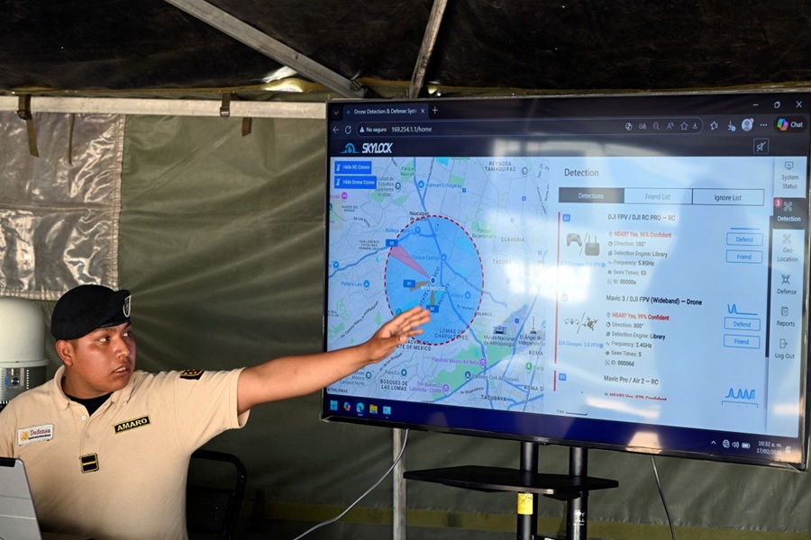 من استعدادات الجيش المكسيكي لحماية كأس العالم 2026. (أ ف ب)