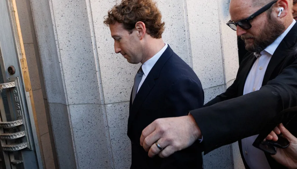 زوكربيرغ يُدلي بشهادته في قضية استخدام القُصّر لوسائل التواصل الاجتماعي... توتر و"عارض جانبي"