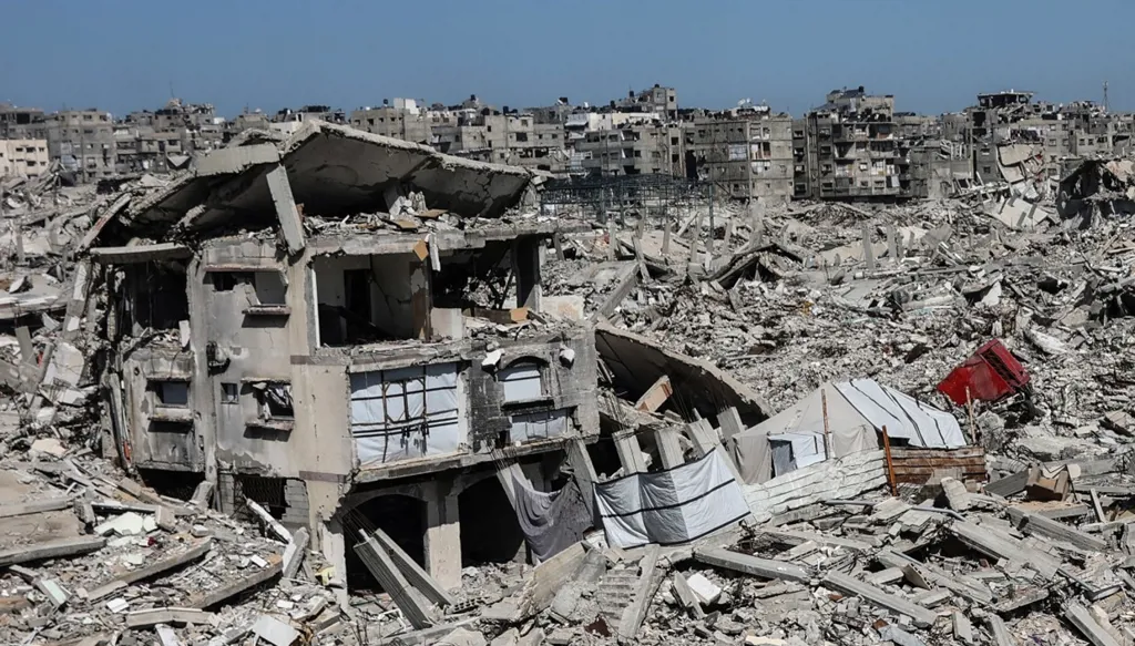 5 عند الخامسة-  عراقجي: مسودة الاتفاق النووي جاهزة خلال يومين أو ثلاثة… "مصانع الموت" و"المعامل الطائرة"