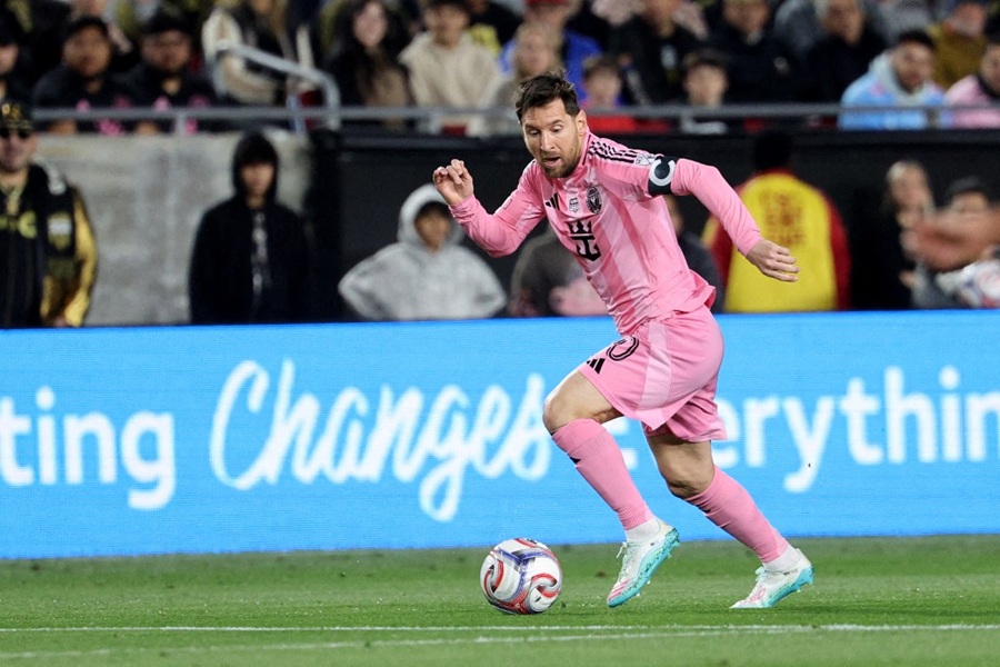 ميسي. (أ ف ب)