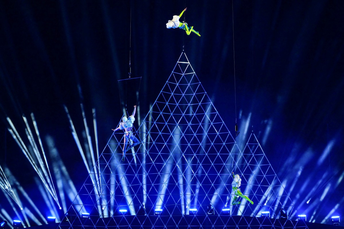 من الحفل الختامي. (أ ف ب)