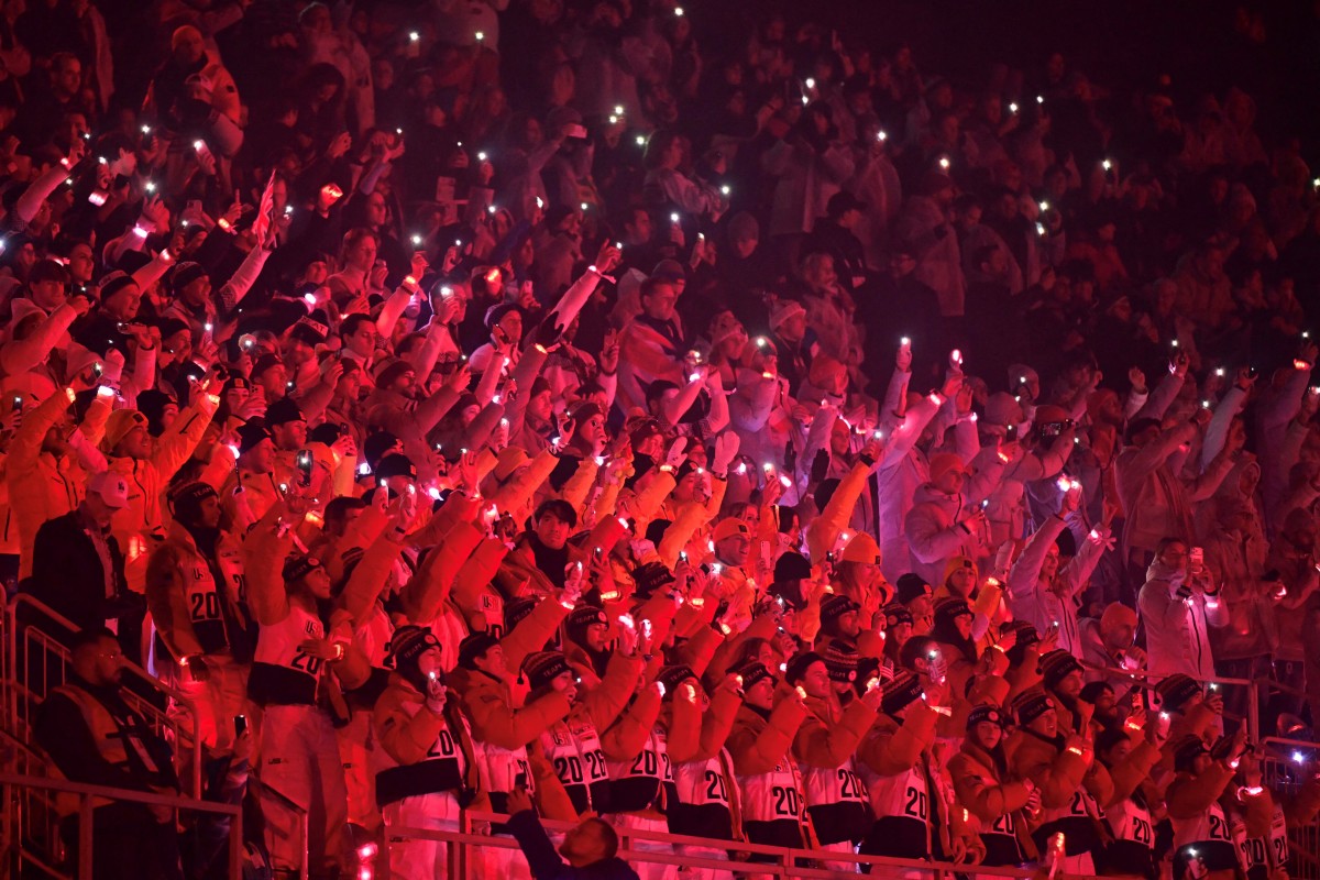 من الحفل الختامي. (أ ف ب)