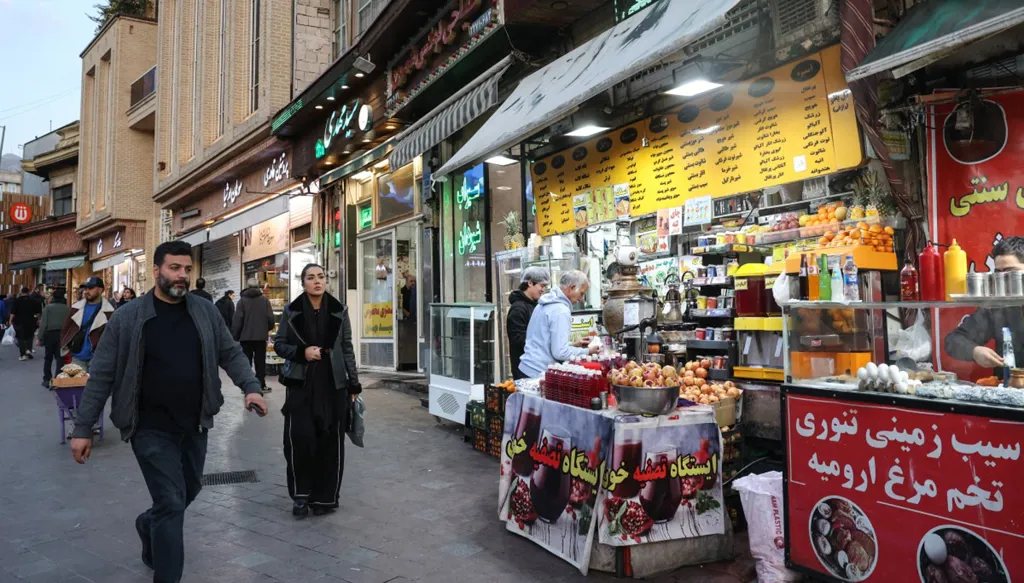 "تل أبيب أكملت استعداداتها"... مسؤول إسرائيلي: هجوم أميركا على إيران بات وشيكاً