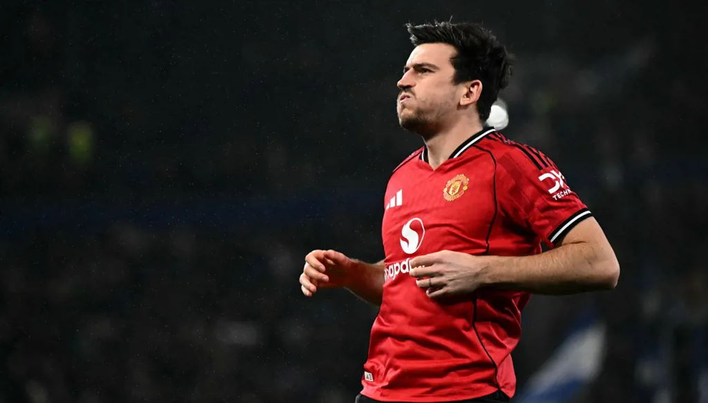 محكمة يونانية تخفّض عقوبة هاري ماغواير في قضية شجار ميكونوس