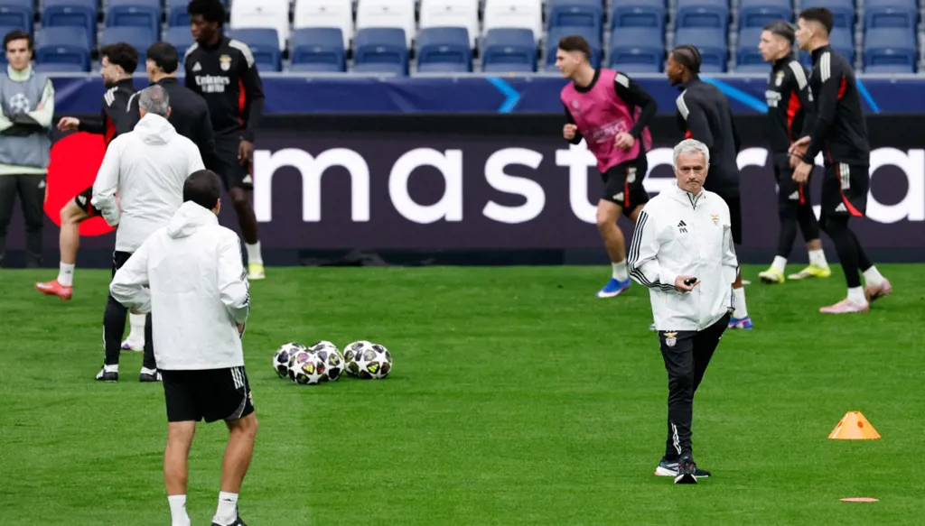 مورينيو يتوعد بريستياني حال ثبوت تهمة العنصرية ضد فينيسيوس