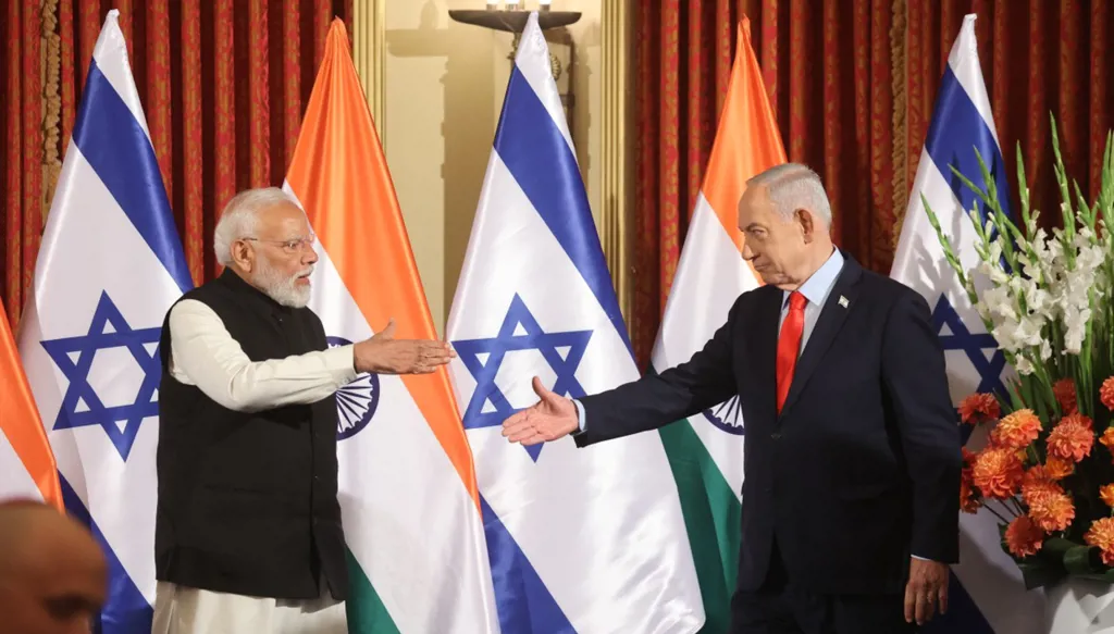 مودي بعد لقائه نتنياهو في إسرائيل: "لا مكان للإرهاب في العالم"