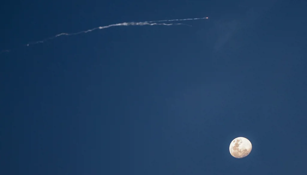 تطبيق ذكاء اصطناعي تنبّأ بتاريخ الحرب الإيرانية... ما هو؟