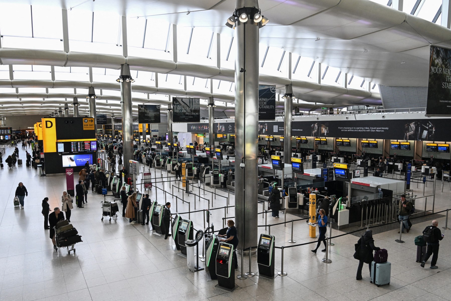 مطار هيثرو في بريطانيا (أ ف ب).