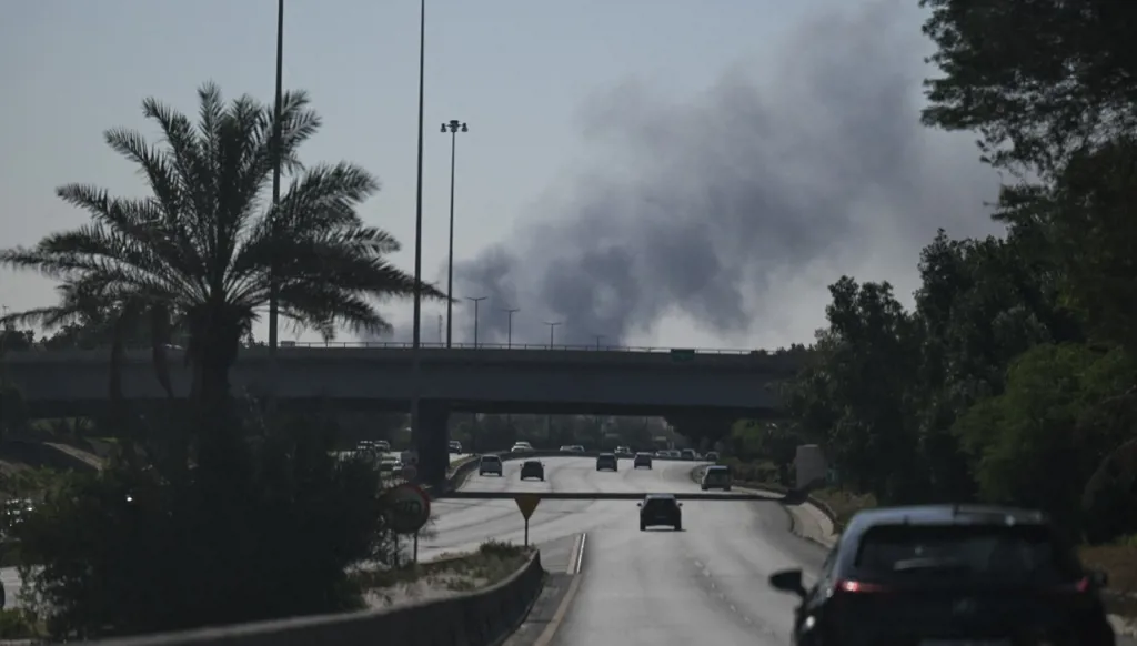 الدفاعات الجوية في الخليج تتصدّى لهجمات إيرانية