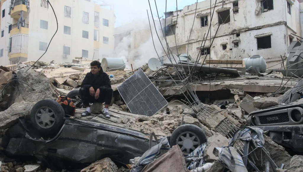 لبنان ضد الحزب: اندثارُ زمنٍ وانهيار مرحلة