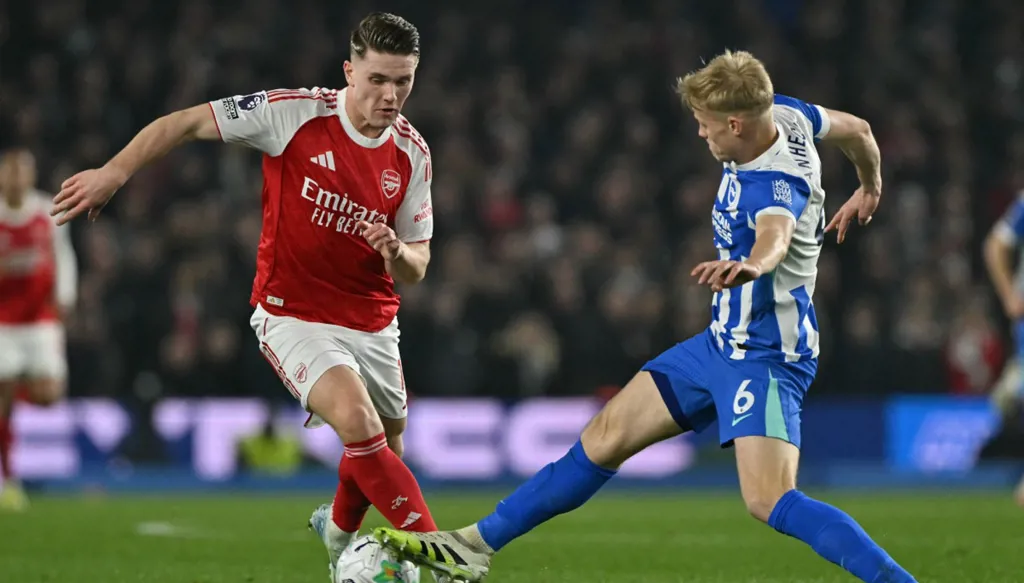 مدرب برايتون يتهم أرسنال بـ"إضاعة الوقت" وأرتيتا يرد بسخرية