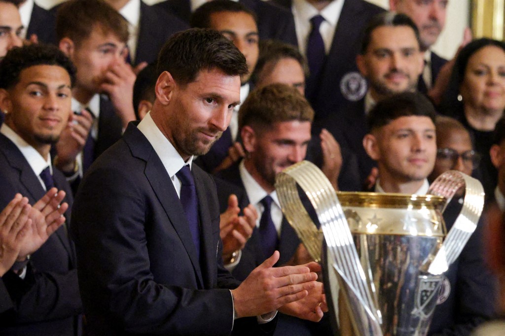 ميسي في البيت الأبيض. (أ ف ب)