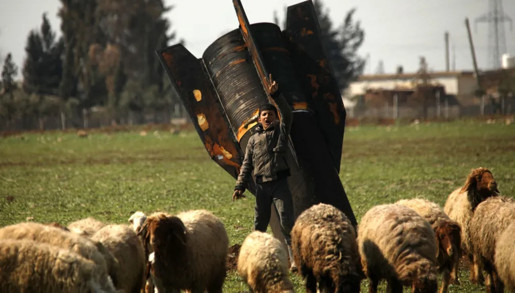 ترانيم الألم والبقاء... 10 كتب عن الصمود في وجه الحرب