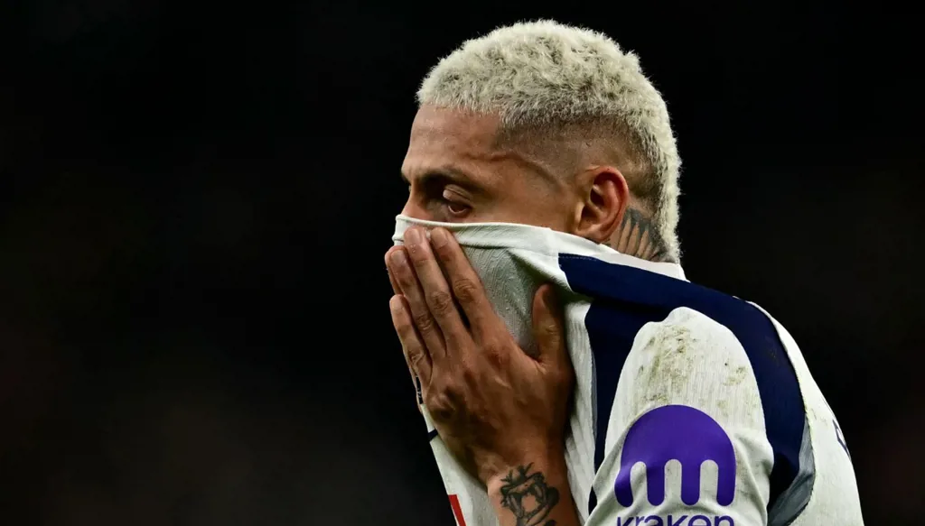 توتنهام يواجه خطر الهبوط... ترتيب الدوري الإنكليزي بعد المرحلة 29