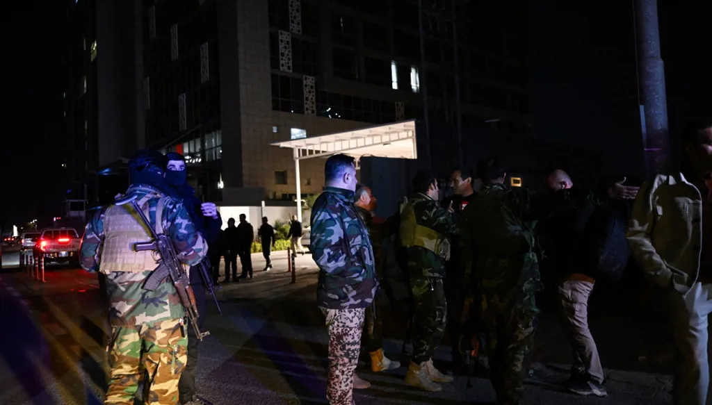 الحرس الثوري الإيراني يعلن استهداف "جماعات انفصالية" في كردستان العراق