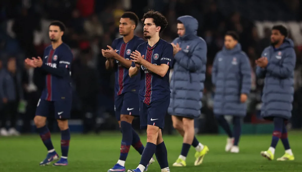 قمة بين باريس سان جيرمان وتشيلسي في دوري أبطال أوروبا... موعد المباراة والقنوات الناقلة