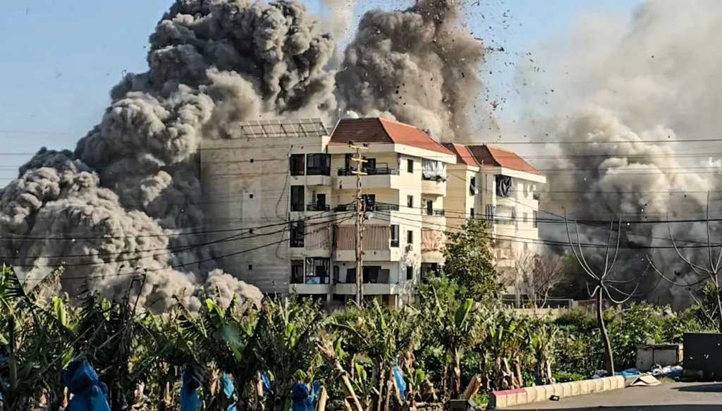 ويحك لبنان... لا تدعهم يأخذونك بعيداً