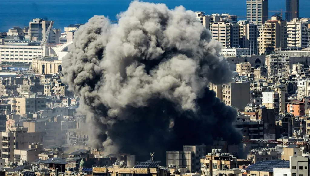 6 صواريخ ومصير وطن