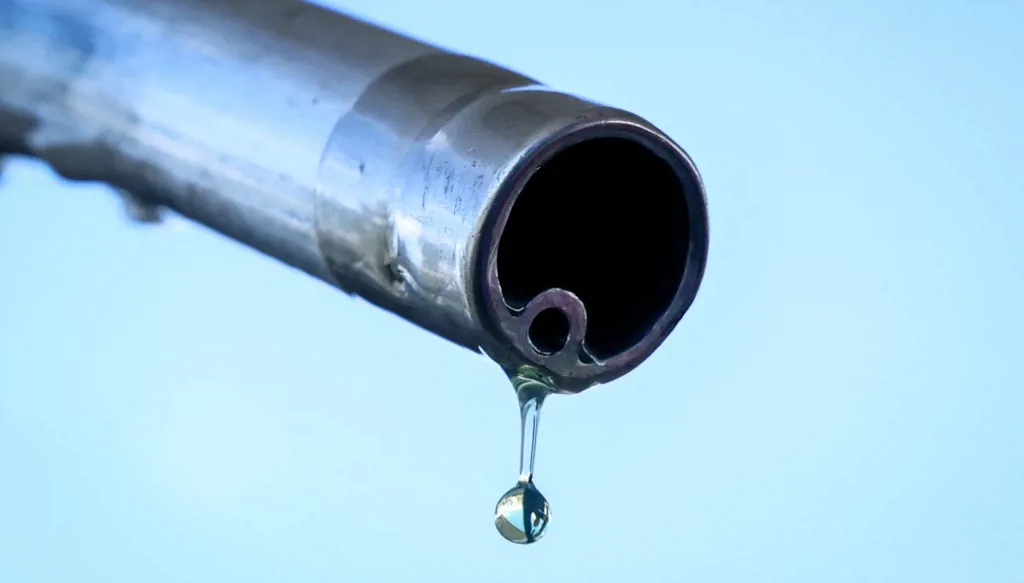 أسعار المحروقات في لبنان تواصل ارتفاعها... والبنزين في الصدارة!