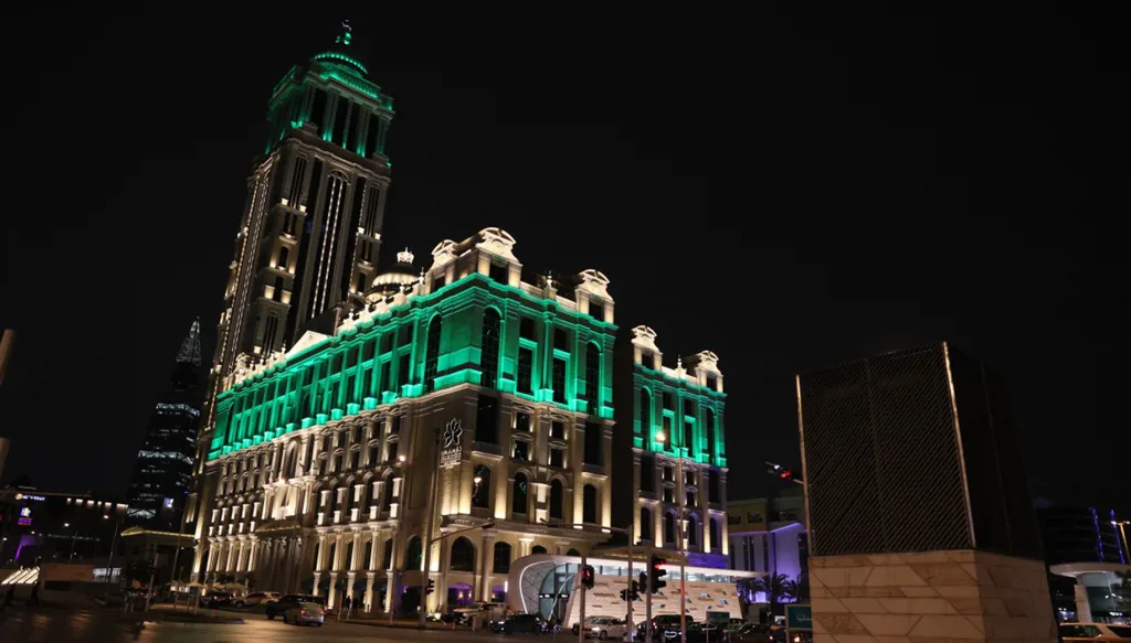 السعودية: إسقاط مسيرة أثناء محاولتها الاقتراب من حي للسفارات