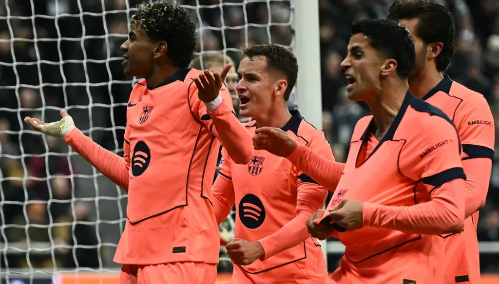 برشلونة يستقبل إشبيلية في لقاء قمة... موعد المباراة والقنوات الناقلة