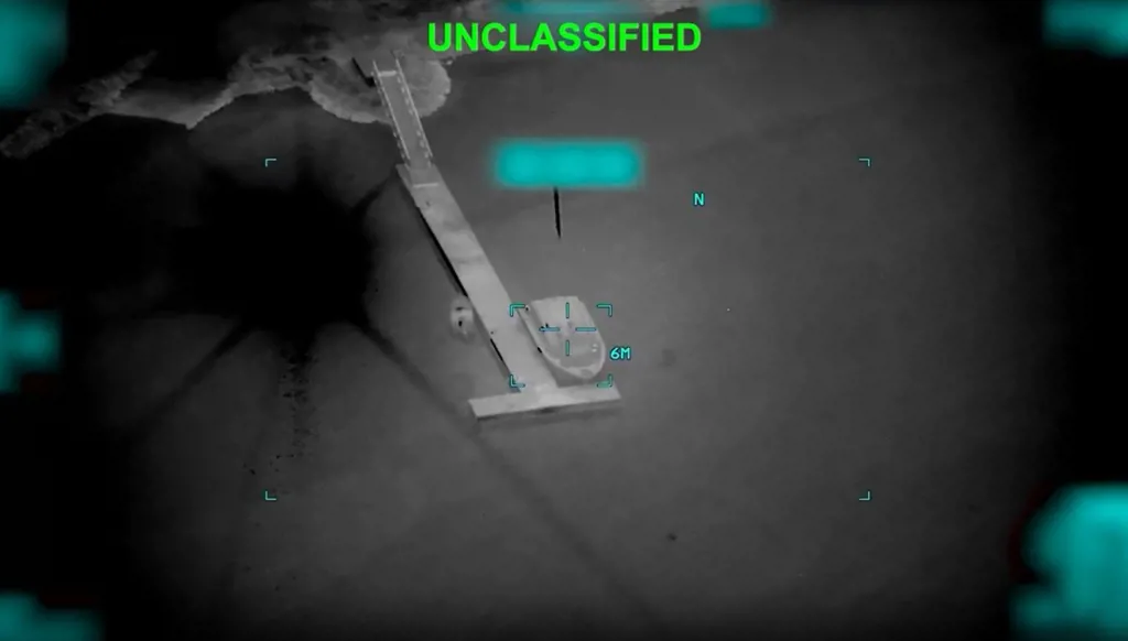 وزير النفط العراقي: نتواصل مع إيران بشأن السماح بمرور بعض ناقلات النفط من هرمز