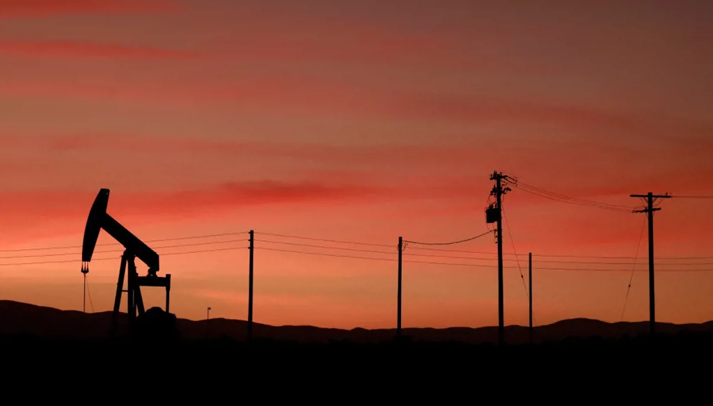 تصاعد الحرب الإيرانيّة: غارة على حقل "ساوث بارس" تدفع بأسعار النّفط والغاز إلى مستويات قياسيّة