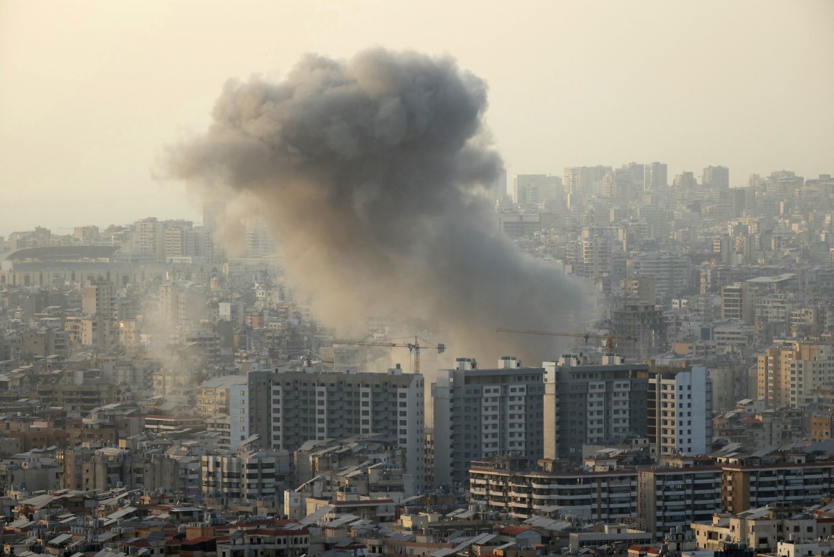 استهداف الضاحية الجنوبية (أ ف ب).