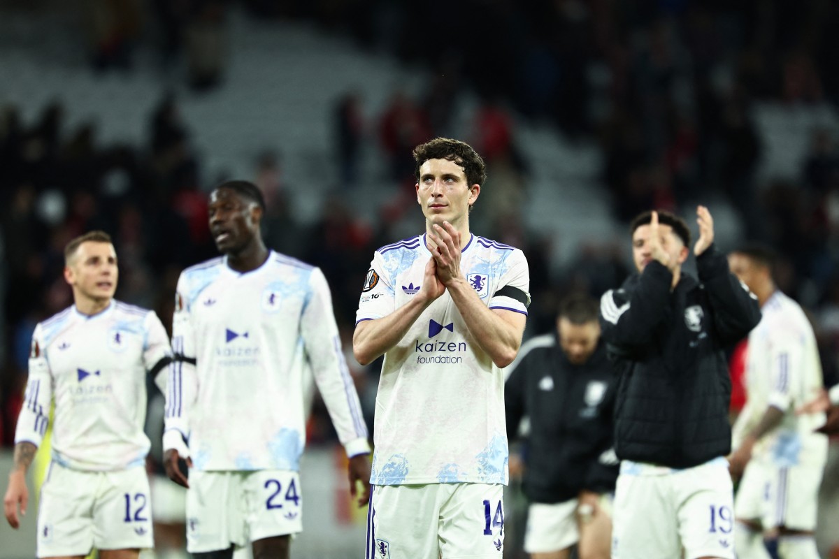 أستون فيلا يبحث بدوره عن مقعد مؤهل إلى دوري أبطال أوروبا. (أ ف ب)