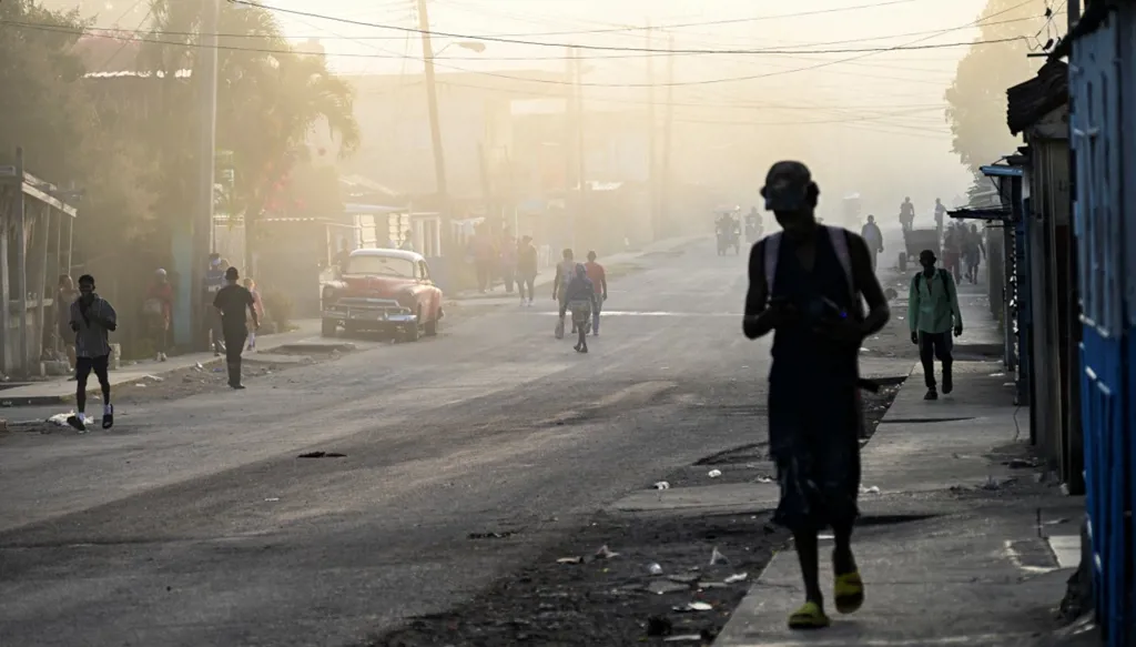 كوبا تفرج عن 14 شخصاً احتجزوا على خلفية احتجاجات تموز