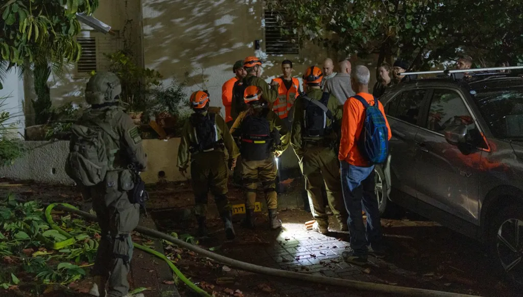 إيران تطلق دفعة جديدة من الصواريخ نحو إسرائيل